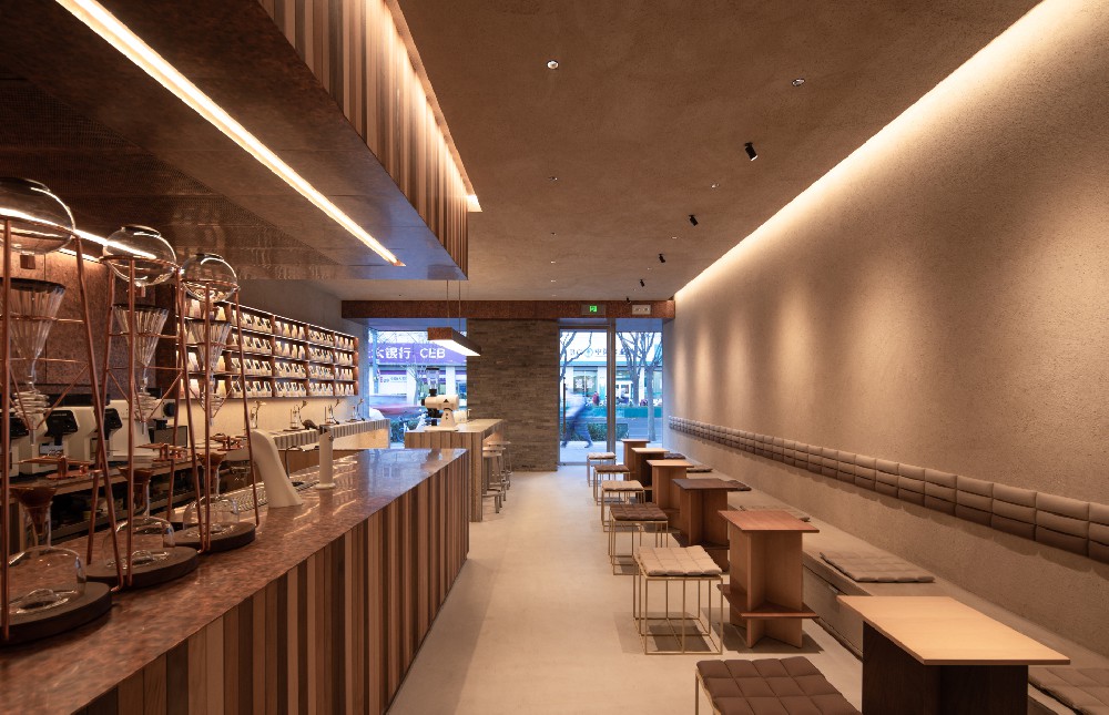咖啡館空間情緒設(shè)計實踐,在喧囂中提供一方靜謐又溫暖的沉浸式棲息地